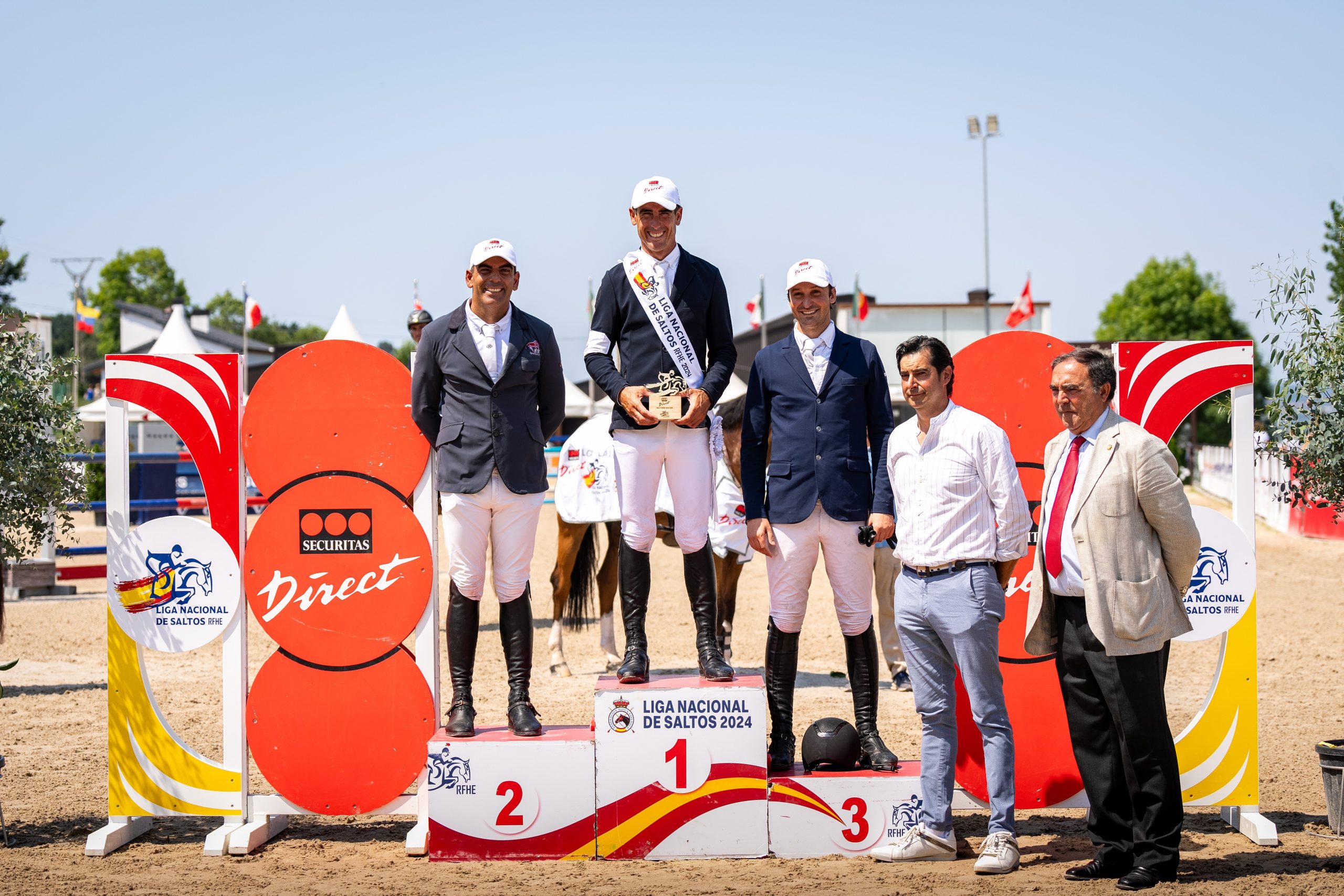 En este momento estás viendo Pedro Mateos se corona campeón del Gran Premio Cantabria Deporte de la Liga Oro